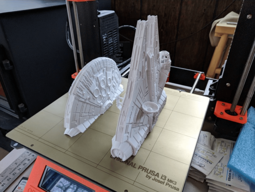 Top 5 Free Star Wars 3D Print Files on Thingiverse 3. Fillenium Malcon Easy Print Remix